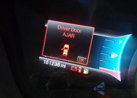 2011 Ford Explorer Xlt z USA, uszkodzony, nr VIN 1FMHK7D87BGA53340